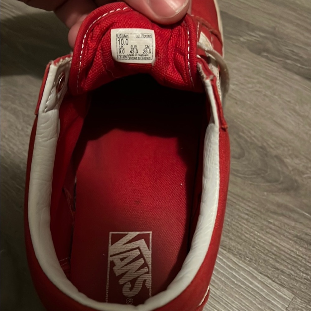 Vans - Picture 4 of 4